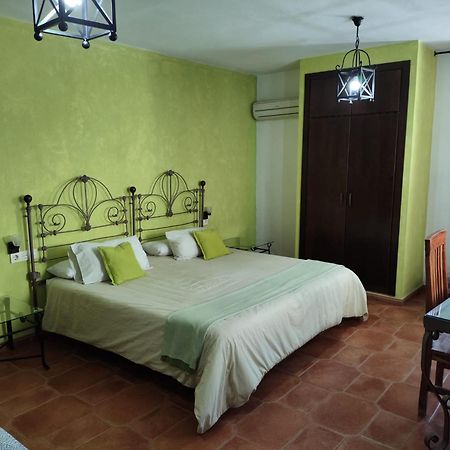 Hotel Rural La Posada De Las Cigueenas Jerez De Los Caballeros Εξωτερικό φωτογραφία
