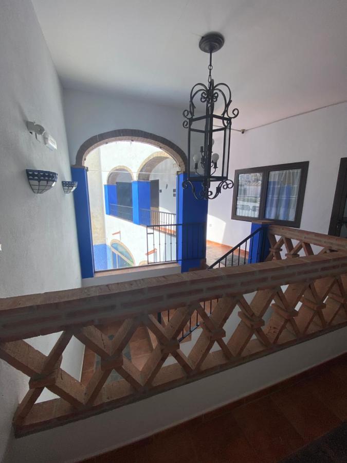 Hotel Rural La Posada De Las Cigueenas Jerez De Los Caballeros Εξωτερικό φωτογραφία