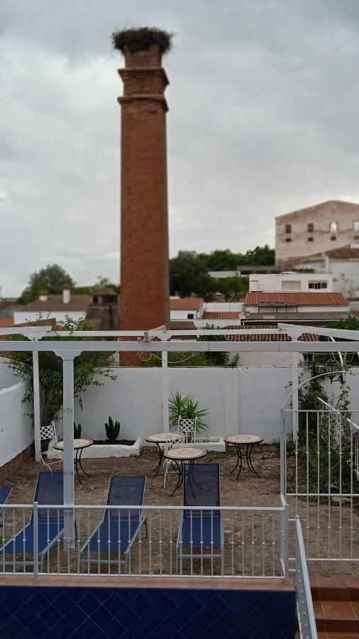 Hotel Rural La Posada De Las Cigueenas Jerez De Los Caballeros Εξωτερικό φωτογραφία