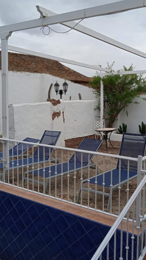 Hotel Rural La Posada De Las Cigueenas Jerez De Los Caballeros Εξωτερικό φωτογραφία