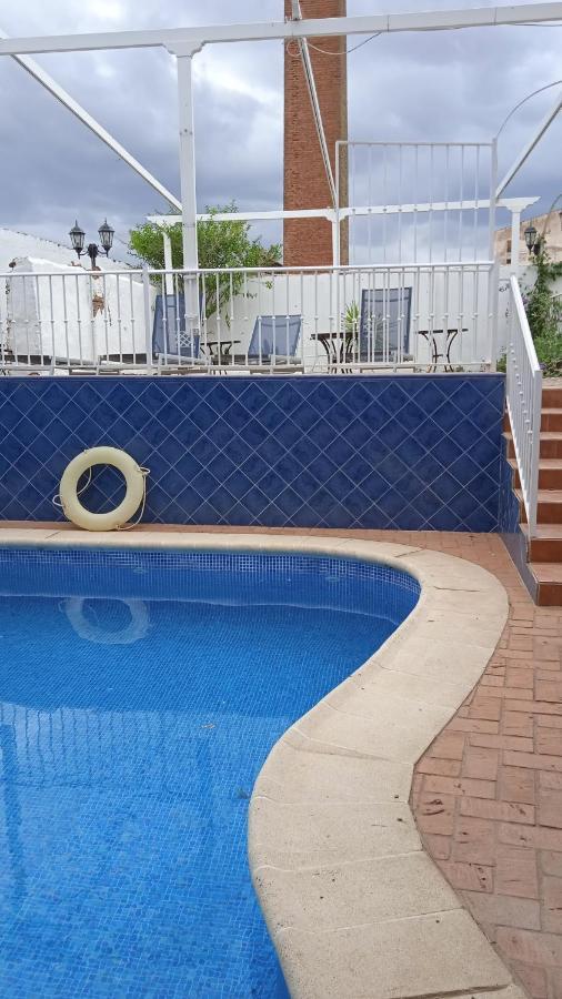 Hotel Rural La Posada De Las Cigueenas Jerez De Los Caballeros Εξωτερικό φωτογραφία