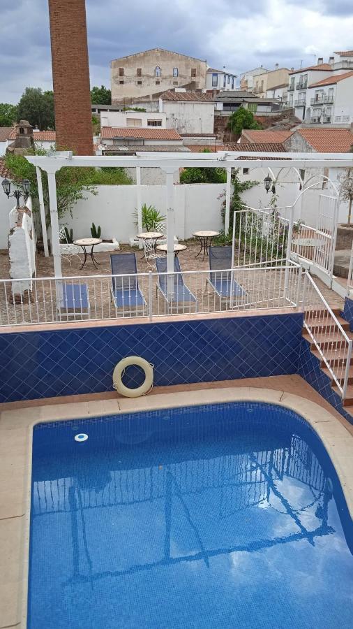 Hotel Rural La Posada De Las Cigueenas Jerez De Los Caballeros Εξωτερικό φωτογραφία