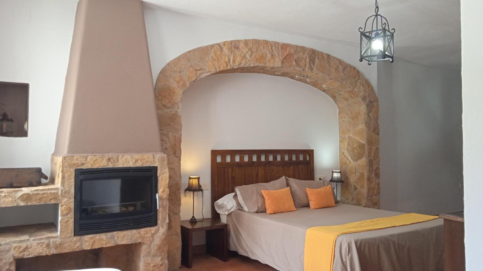 Hotel Rural La Posada De Las Cigueenas Jerez De Los Caballeros Εξωτερικό φωτογραφία